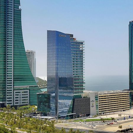 מלון מנאמה Conrad Bahrain Financial Harbour מראה חיצוני תמונה